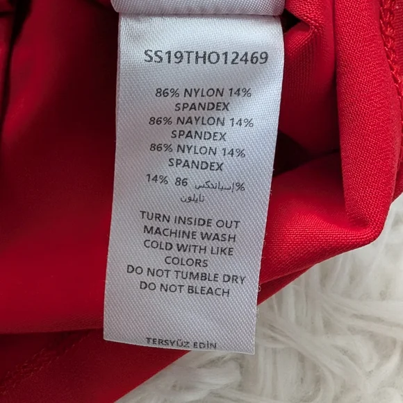 Opening Ceremony Rash Guard Medium Red - Picture 9 of 13